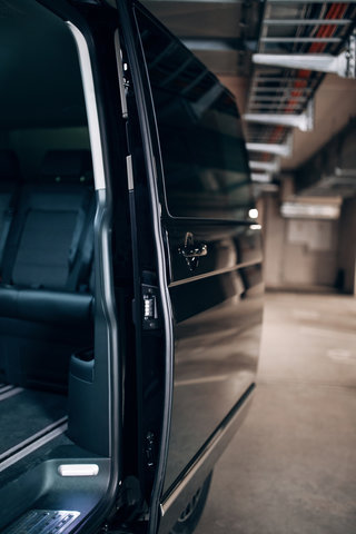 luxury private bus