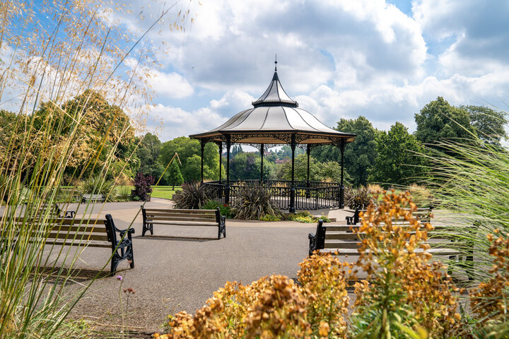 Mansfield Carr Bank park